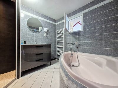 main-bathroom