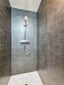 main-bathrrom-shower
